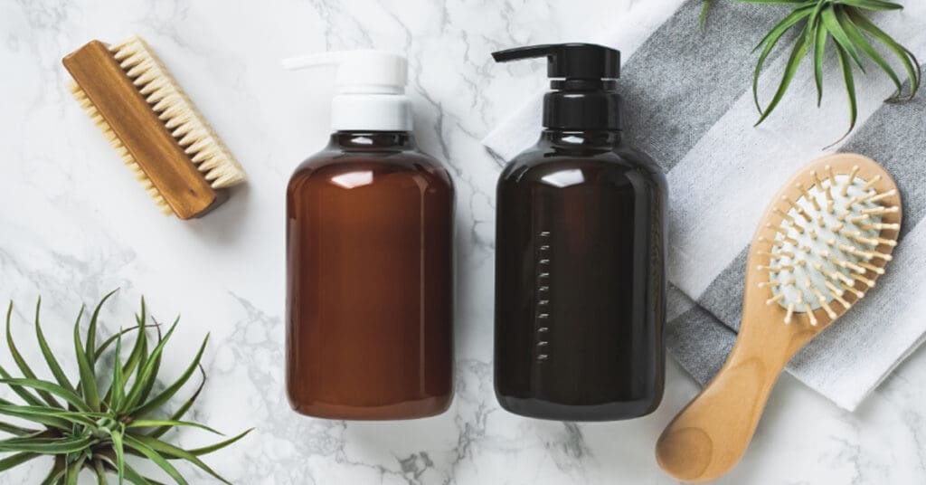Shampoos para cabelo oleoso indicados pelo “cabeleireiro calvo do TikTok”! 3 Cadiveu Detox - Um kit que vai além dos shampoos para cabelo oleoso