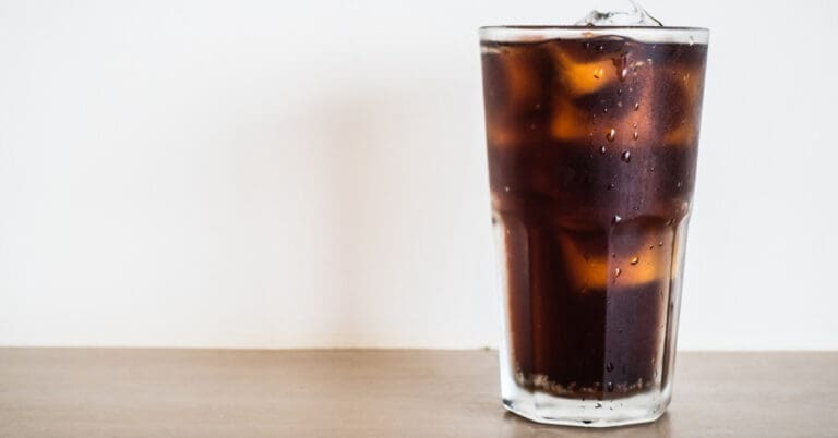 Tomar refrigerante zero todo dia engorda? Mitos e verdade 8 Tomar refrigerante zero todo dia engorda