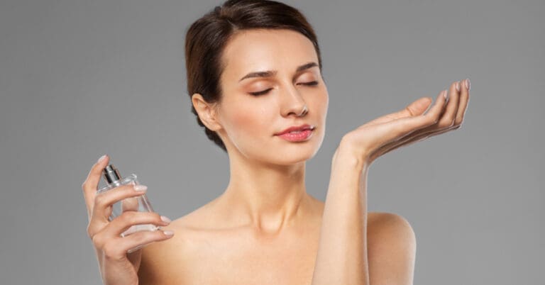 Como ser cheirosa? 6 hábitos que vão te ajudar a ser a mais cheirosa do ambiente 8 Como ser cheirosa