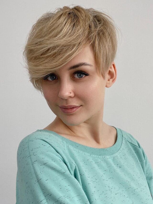 9 cortes curtos modernos com loiro clássico