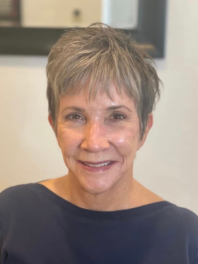 9 cortes fáceis de recriar para cabelos grisalhos