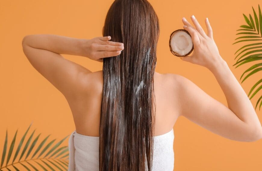 Como fazer a umectação no cabelo com óleo de coco?