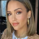 9 makes clean para ter olhos de boneca